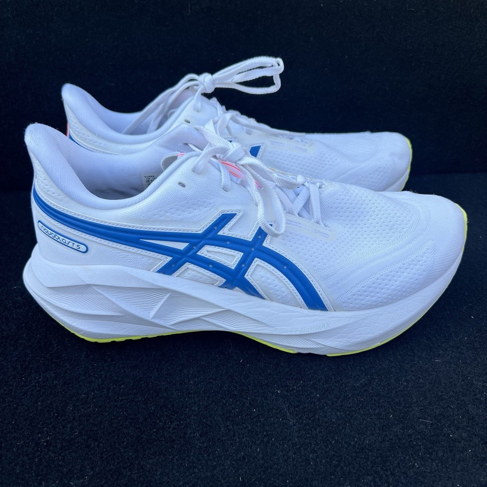 ASICS NOVABLAST 5 ATC Women's 9.5 B Running Gym Training Track Club Shoes White
